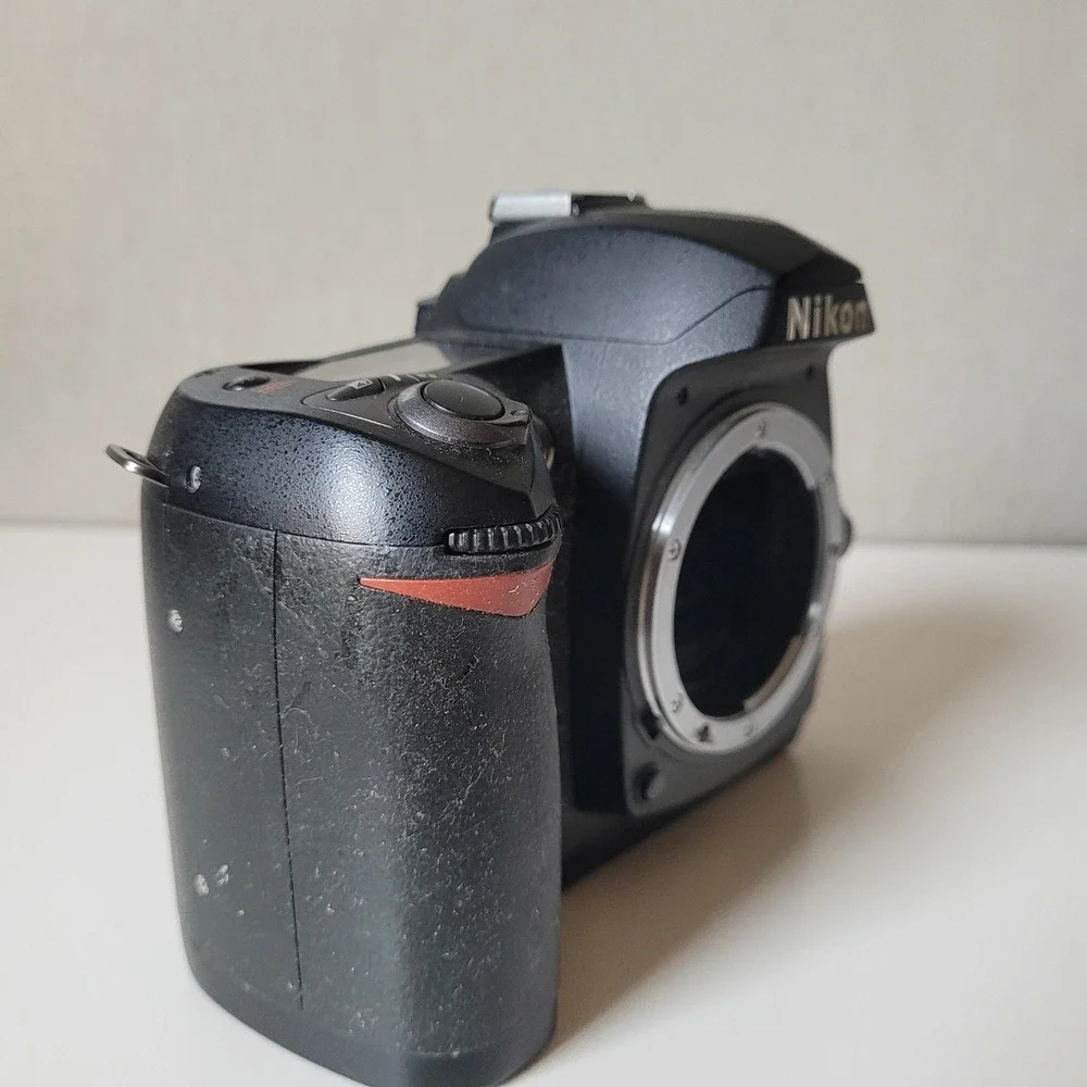 Nikon D70s Digital SLR Camera Body Unisex Black Retro Y2K Photography UNTESTED